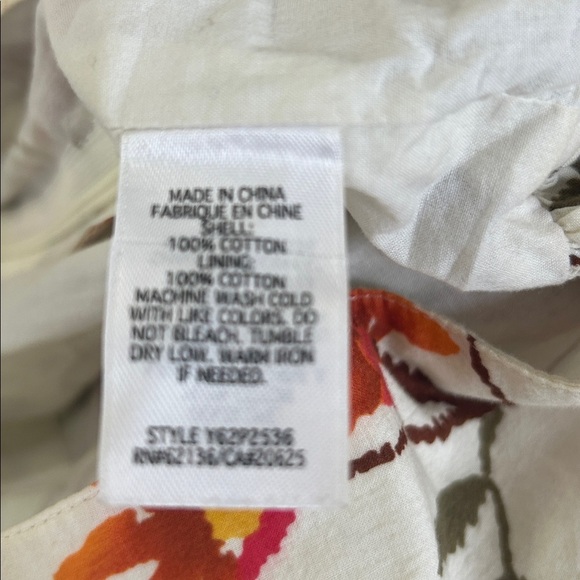 Guess Jeans Authentic floral low rise bubble skirt size medium cream miniskirt - Picture 6 of 6